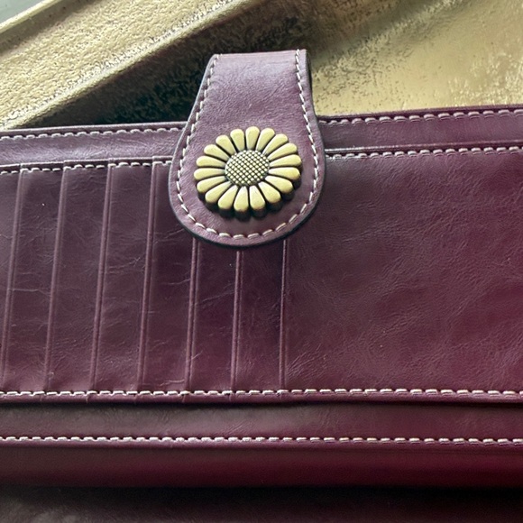 Purple Wallet - Picture 2 of 6